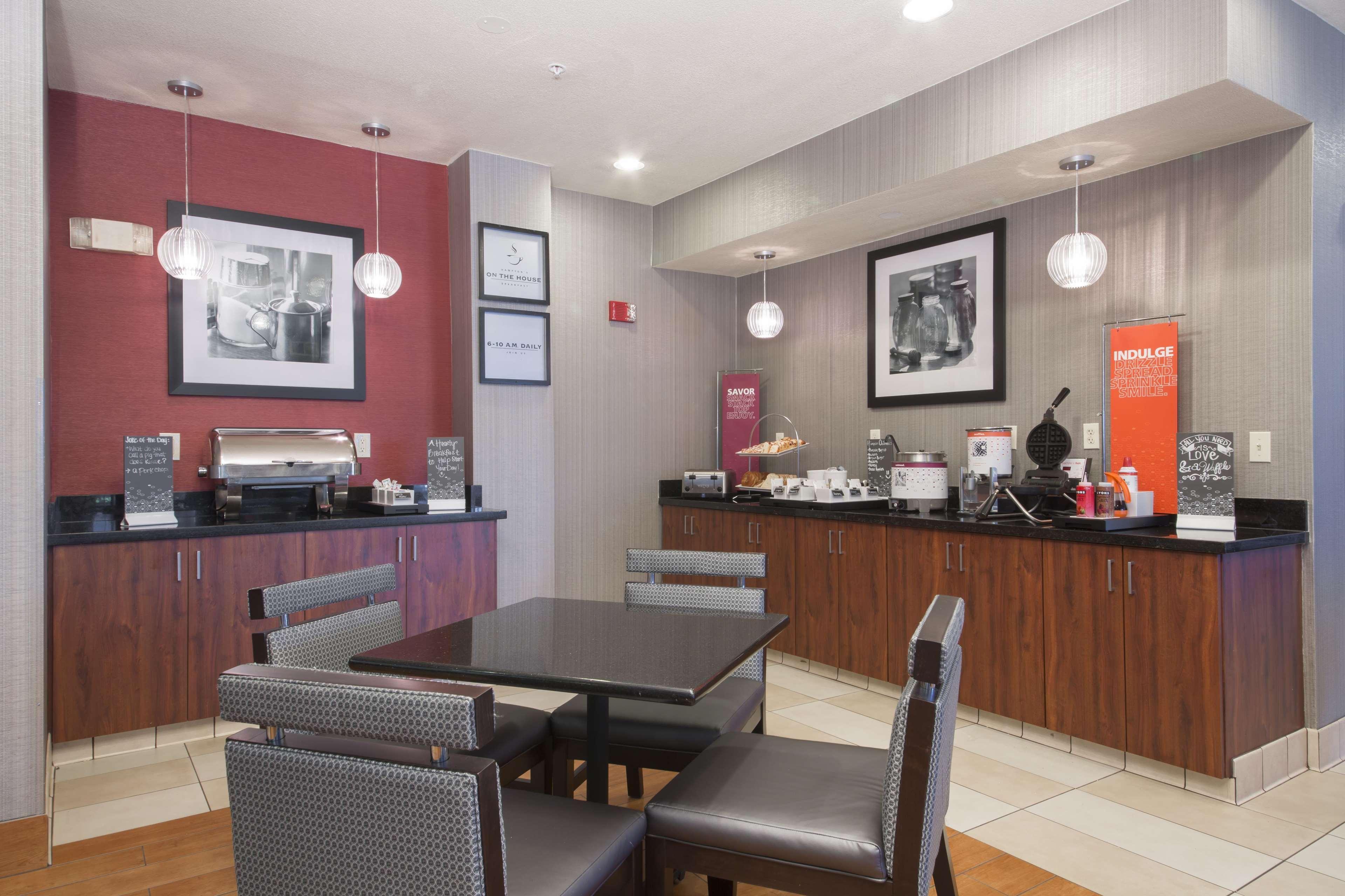 Hampton Inn Tracy Kültér fotó