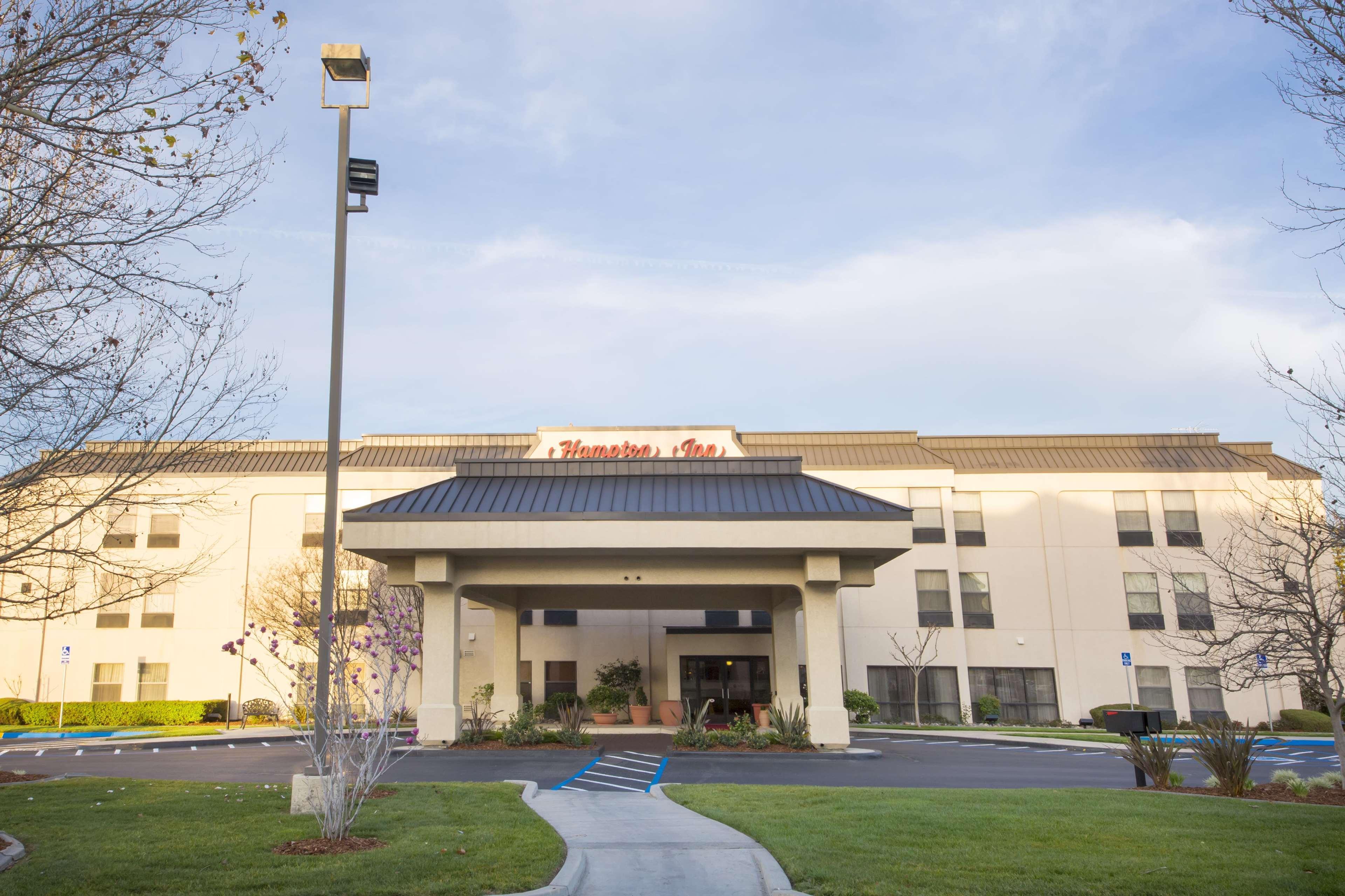 Hampton Inn Tracy Kültér fotó