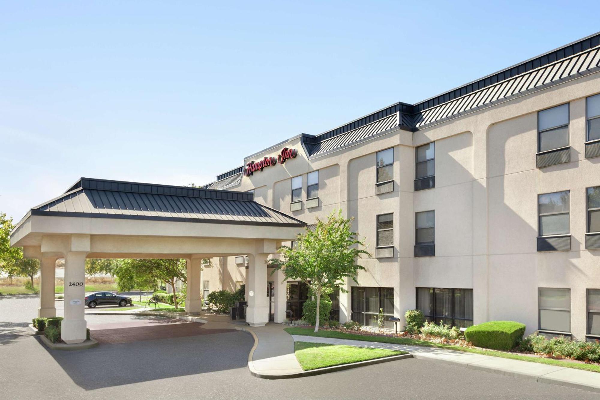 Hampton Inn Tracy Kültér fotó