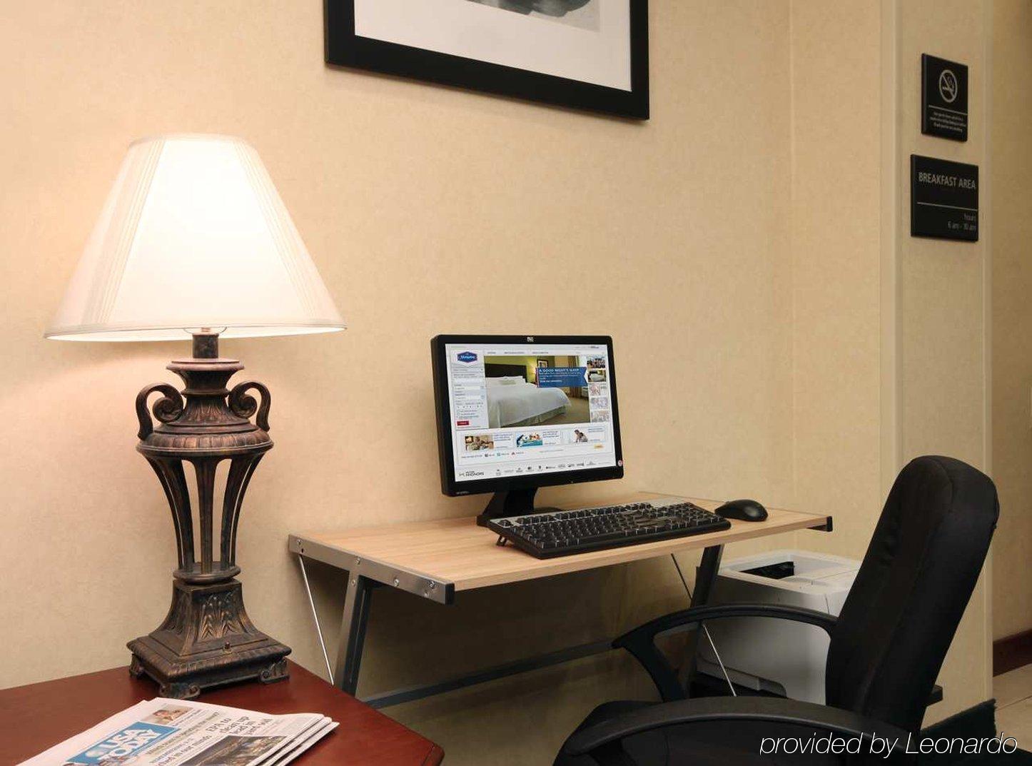Hampton Inn Tracy Kültér fotó